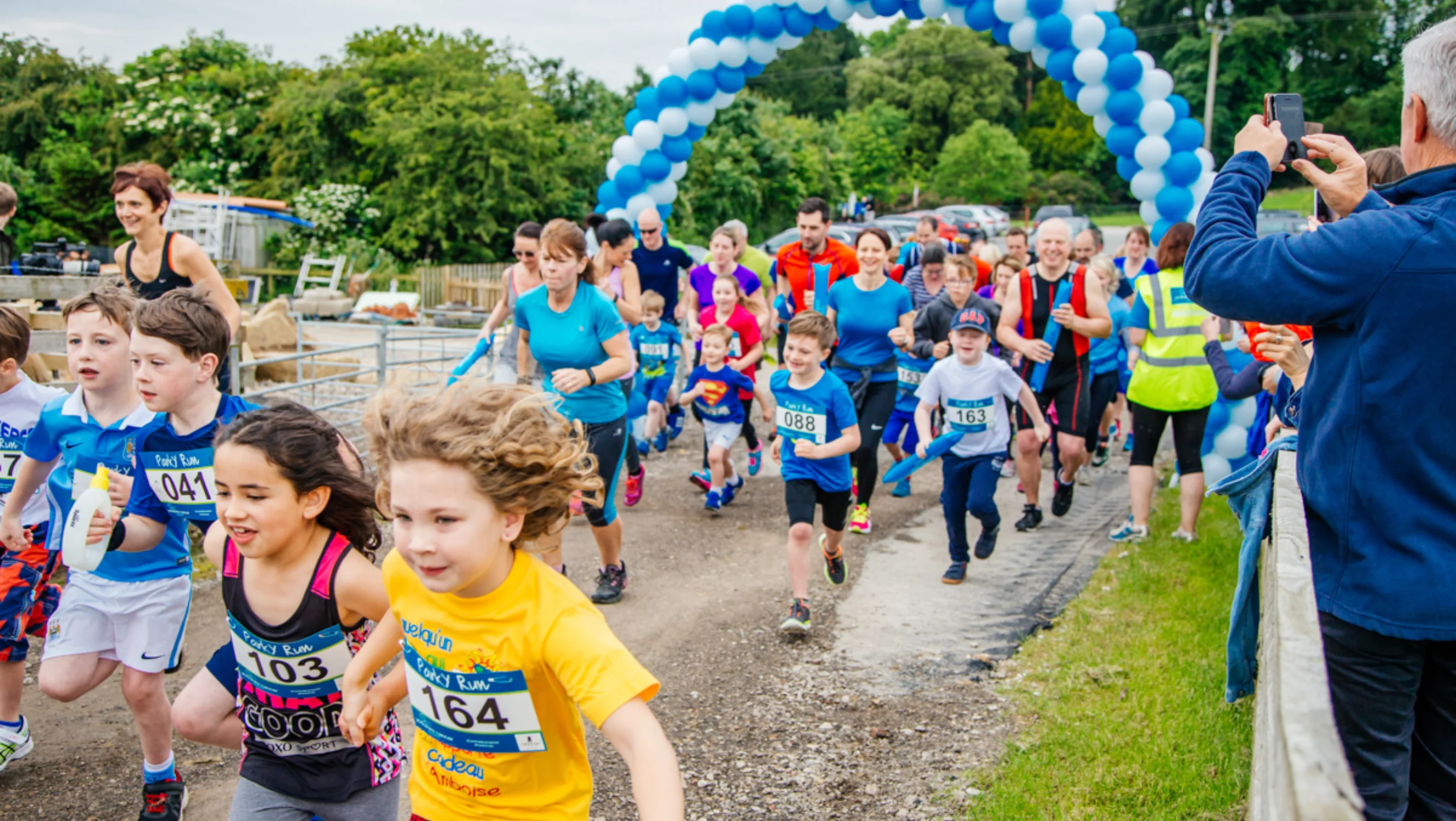 Runners start from the finish line in the ParkY run