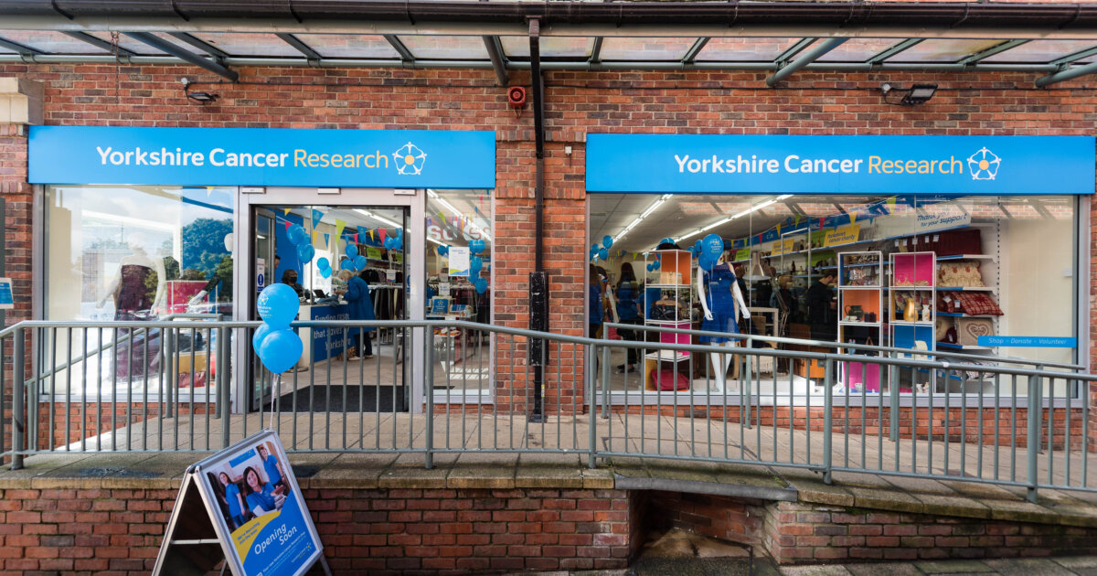 Ripon charity shop - Yorkshire Cancer Research