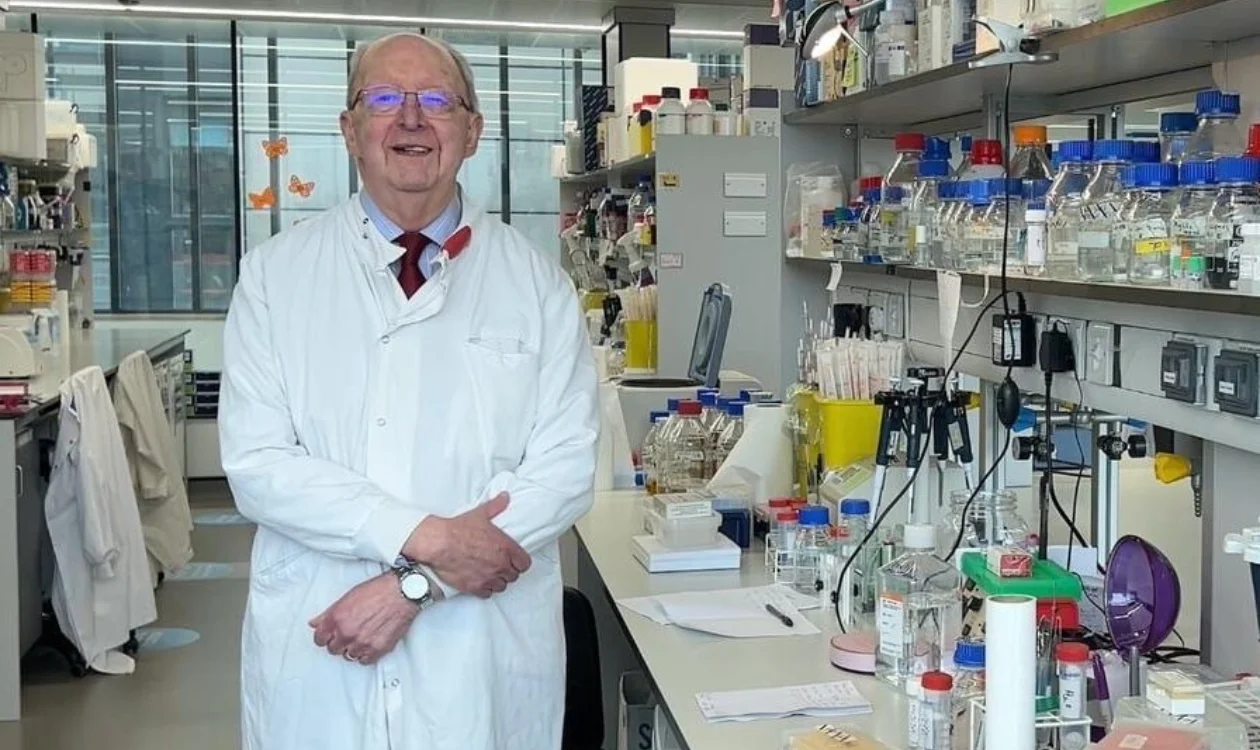 Professor Eric Blair