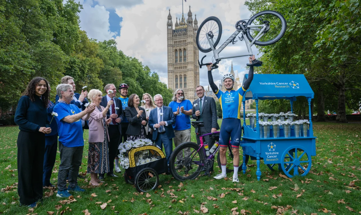 Supporters and politicians deliver nearly 3,000 white roses to Westminster as part of the White Rose campaign