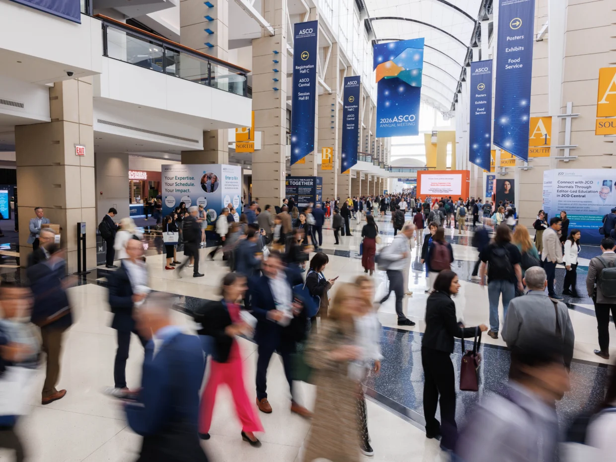 Chicago, IL - McCormick Place - 2026 ASCO Annual Meeting -  General Views here today, Saturday May 30, 2026. Physicians, researchers, and health care professionals from over 100 countries are attending the 62nd ASCO Annual Meeting. The ASCO Annual Meeting highlights the latest findings in all major areas of oncology. Photo by © ASCO/Scott Morgan 2026. Technical Questions: todd@medmeetingimages.com; ASCO contact: photos@asco.org. AM26_GeneralViews